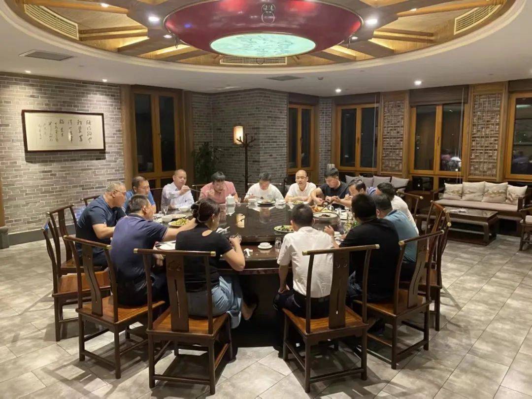 晾霸经销商聚会（廊坊固安站）走进温泉小镇，来一场沉浸式温泉之旅