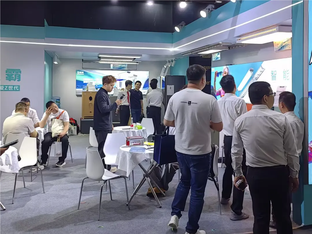 圆满收官！晾霸惊艳广州定制家居展，四天高燃瞬间全回顾